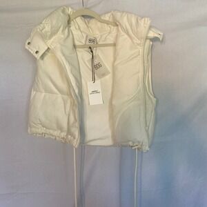 BDG Urban Outfitters Cream Quilted Puffer Vest Hooded‎ Full Zip Sz L